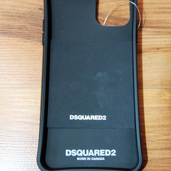 BNWT AW20 DSQUARED2 IPHONE XI PRO CASE - Picture 3 of 3